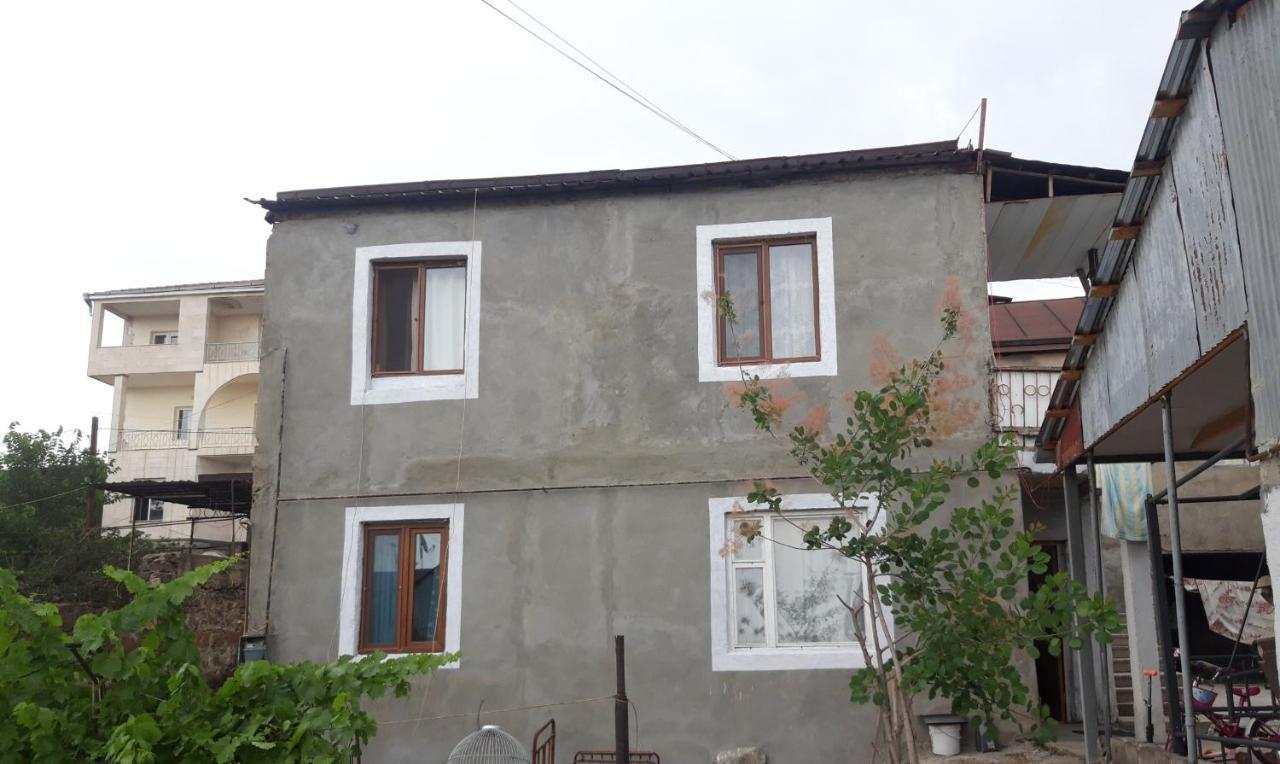 Sam'S Place, Tours With Sam Yerevan Exterior foto