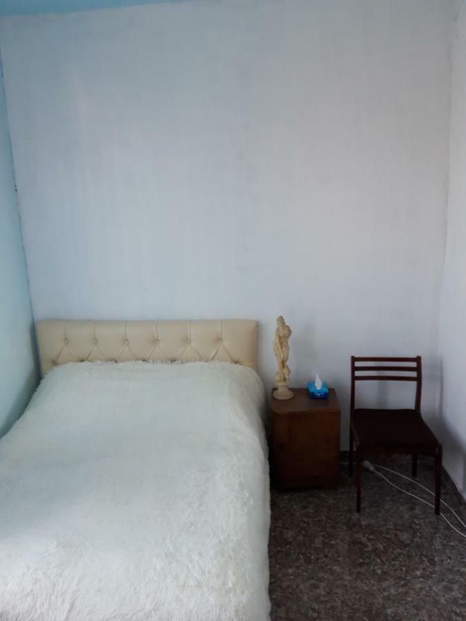 Sam'S Place, Tours With Sam Yerevan Exterior foto