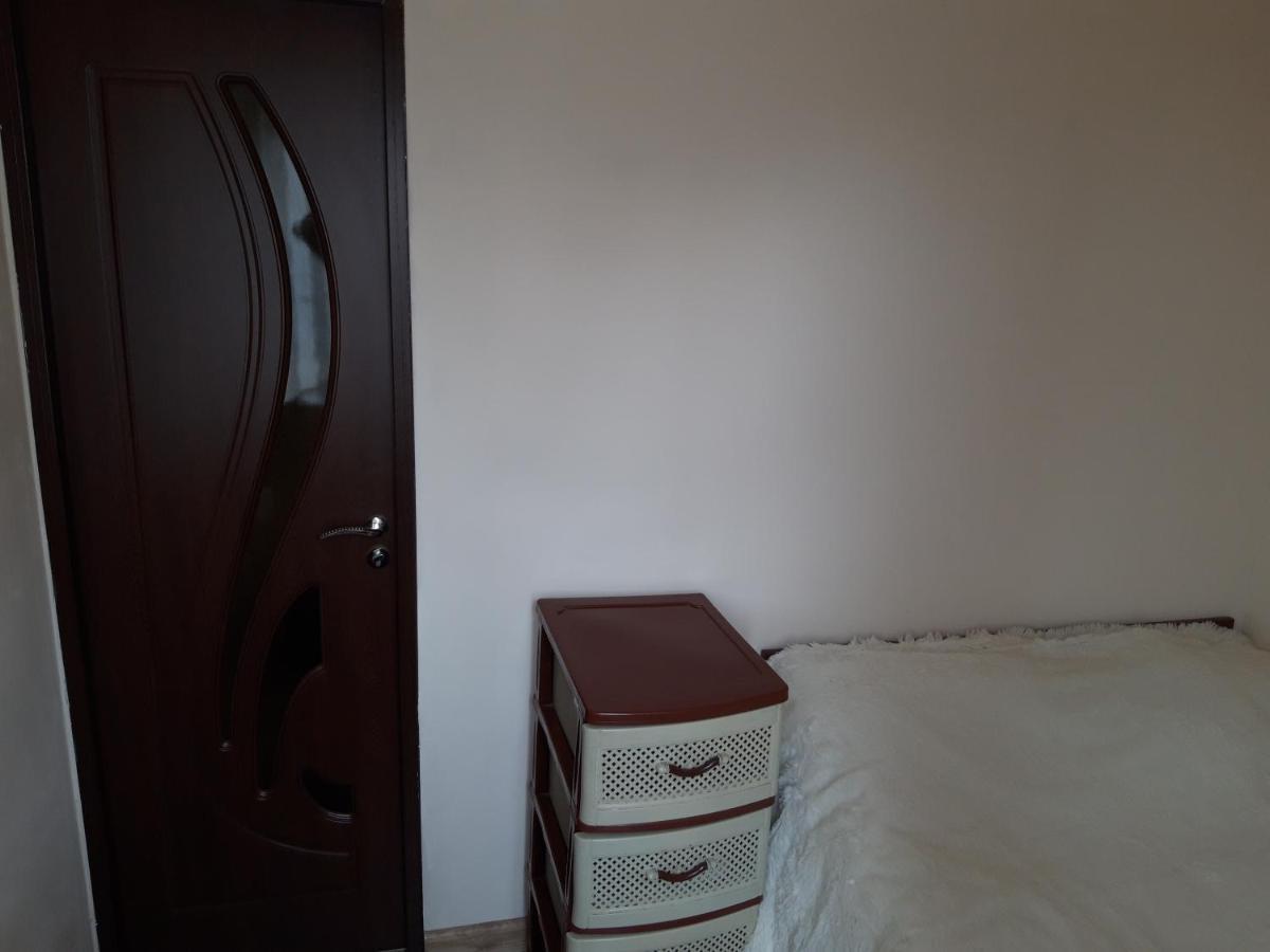 Sam'S Place, Tours With Sam Yerevan Exterior foto